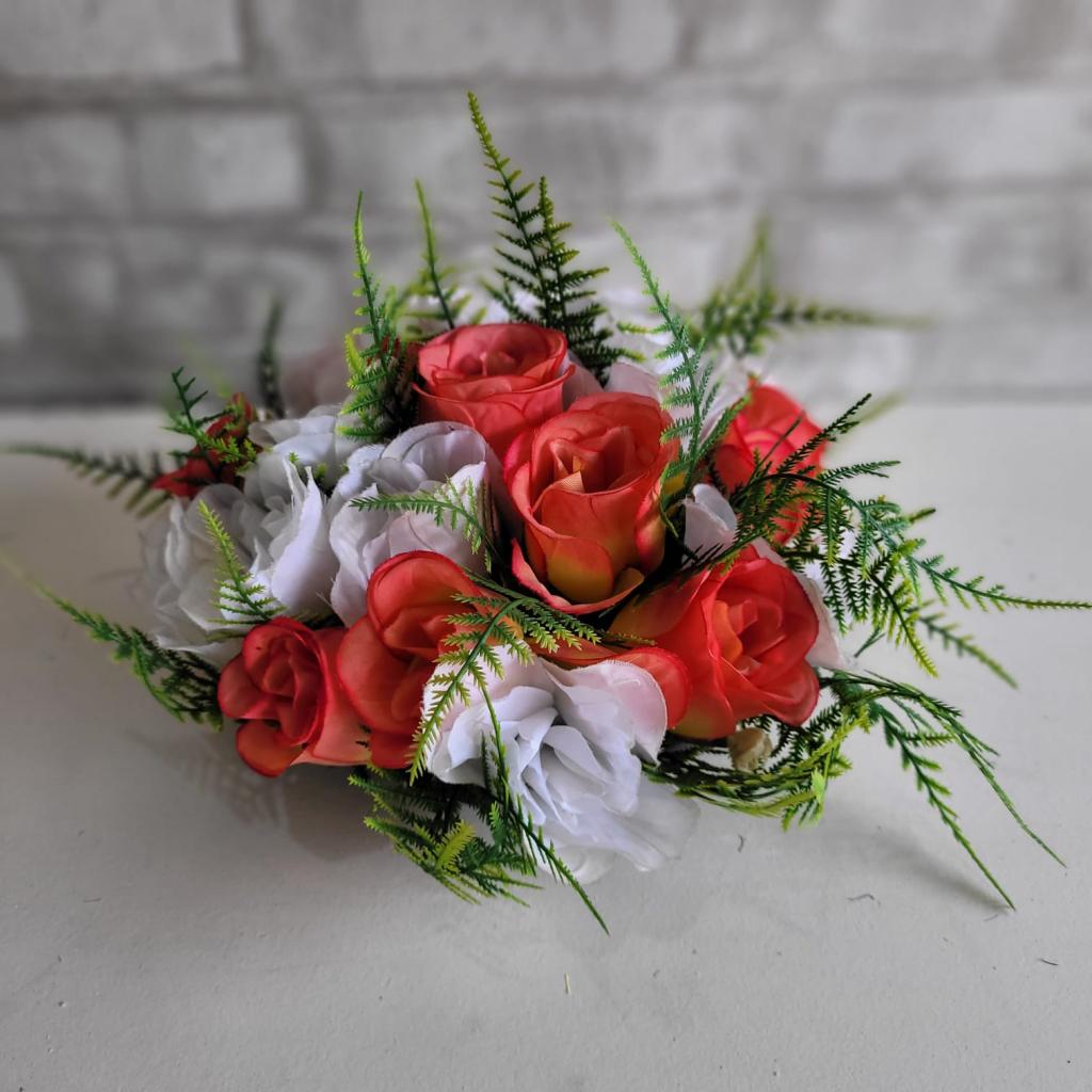 Alugue Mini Arranjo de Flor Artificial - Laranja E Branco - Tallentos Decorações 