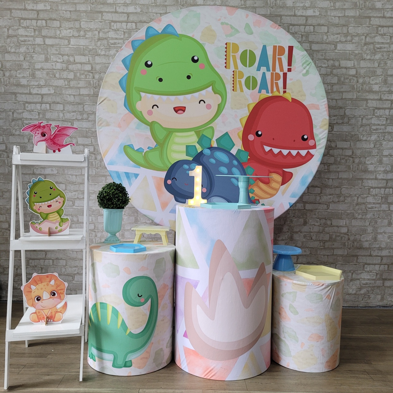 Alugue Tema Para Festa Decoração Dino Baby Tecido ( Modelo 6 ) - Tallentos Decorações 