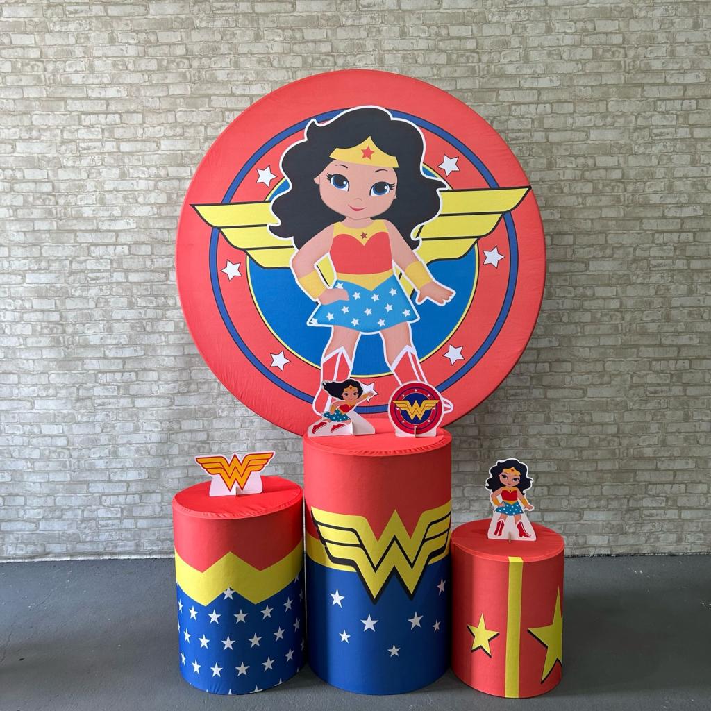 Alugue Tema Para Festa Decoração Mulher Maravilha Baby Tecido ( Modelo 2 ) - Tallentos Decorações 