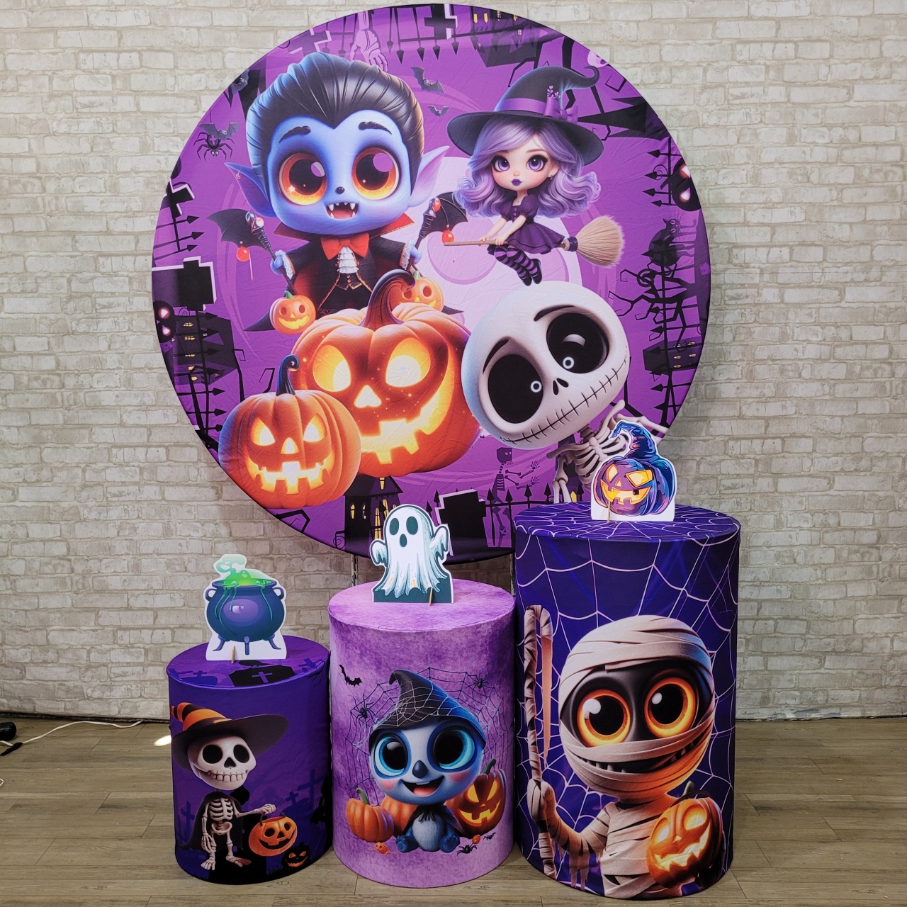 Alugue Tema Para Festa Decoração Halloween (Modelo 9) - Tallentos Decorações 