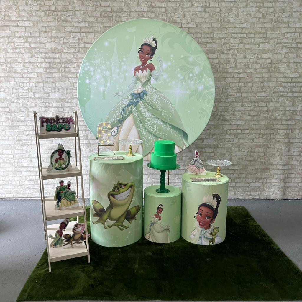 Alugue Tema Para Festa Decoração Princesa E O Sapo Tecido ( Modelo 3 ) - Tallentos Decorações 