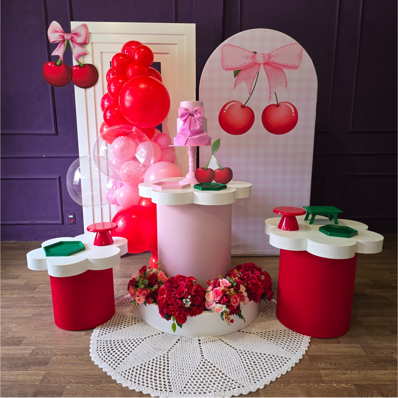 Alugue Tema Para Festa Decoração Cereja 4 - Tallentos Decorações 