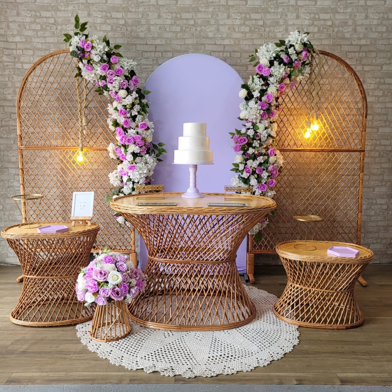 Alugue Uma Decoração Para Casamento Ou Noivado ( Modelo 37 ) - Tallentos Decorações 