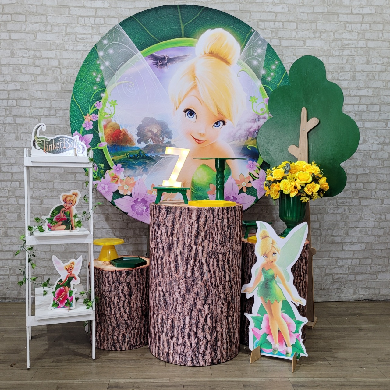 Alugue Tema Para Festa Decoração Tinker Bell Tecido ( Modelo 2 ) - Tallentos Decorações 