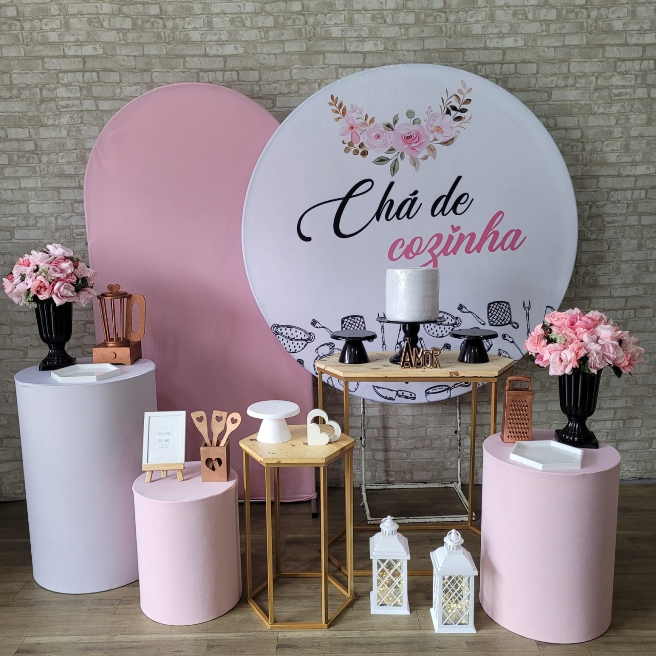 Alugue Tema Para Festa Decoração Chá de Cozinha Tecido ( Modelo 11 ) - Tallentos Decorações 