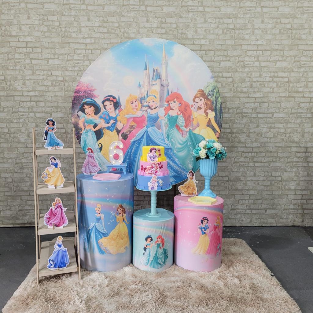 Alugue Tema Para Festa Decoração Princesas Tecido ( Modelo 3 ) - Tallentos Decorações 