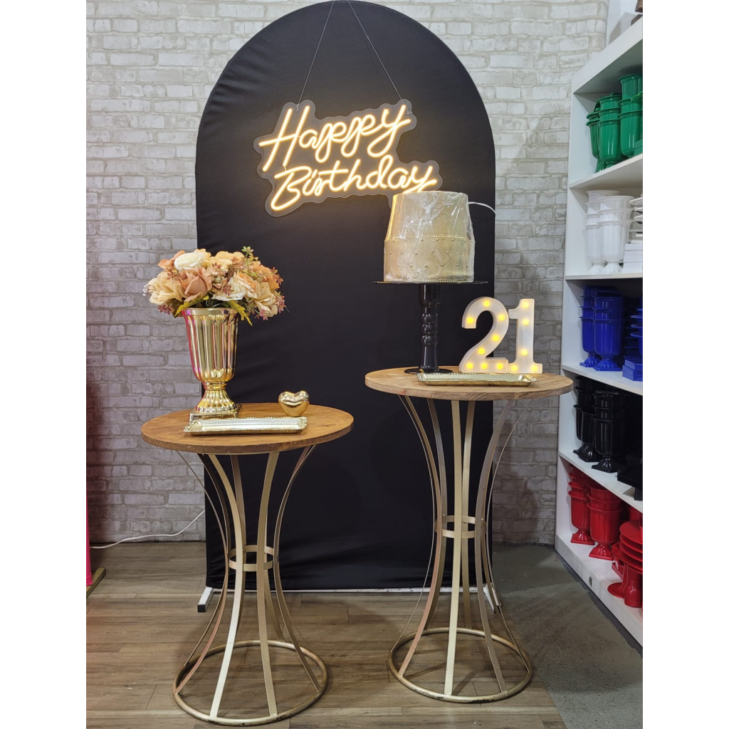 Alugue Tema Para Festa Decoração Happy Preto Tecido ( Modelo 1 ) - Tallentos Decorações 