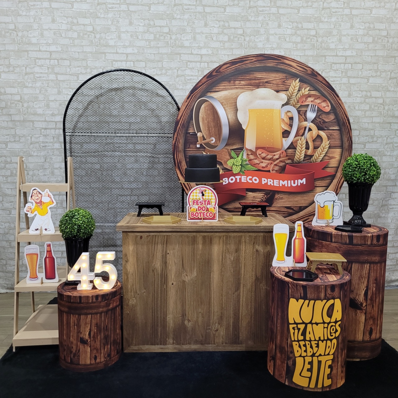 Alugue Tema Para Festa Decoração Boteco Tecido ( Modelo 5 )  - Tallentos Decorações 