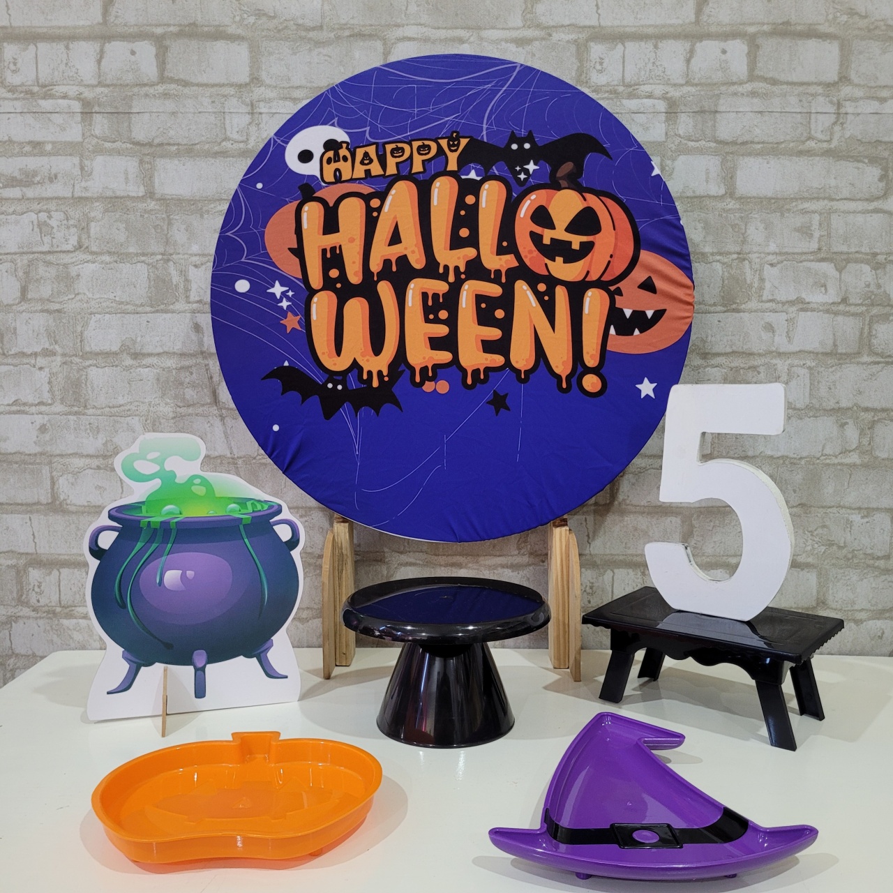 Alugue Tema Para Festa Na Mesa Decoração Halloween (Modelo 1) - Tallentos Decorações 