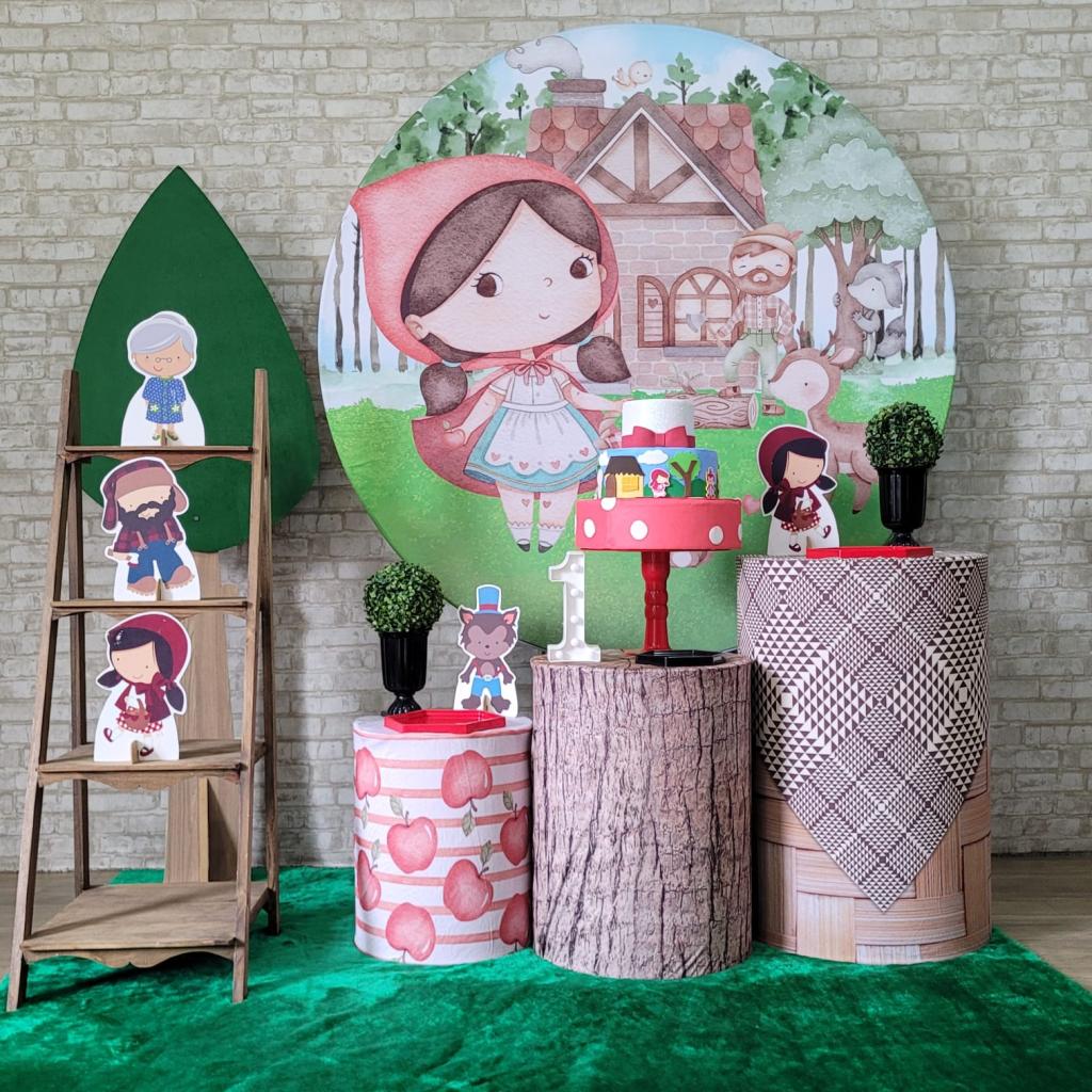 Alugue Tema Para Festa Decoração Chapeuzinho Vermelho Tecido ( Modelo 2 ) - Tallentos Decorações 