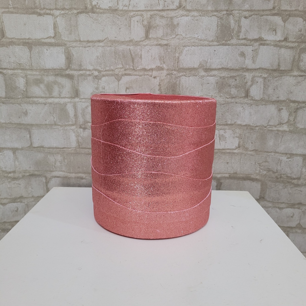 Alugue Bolo Fake Tema - Glitter Rose Gold - Tallentos Decorações 