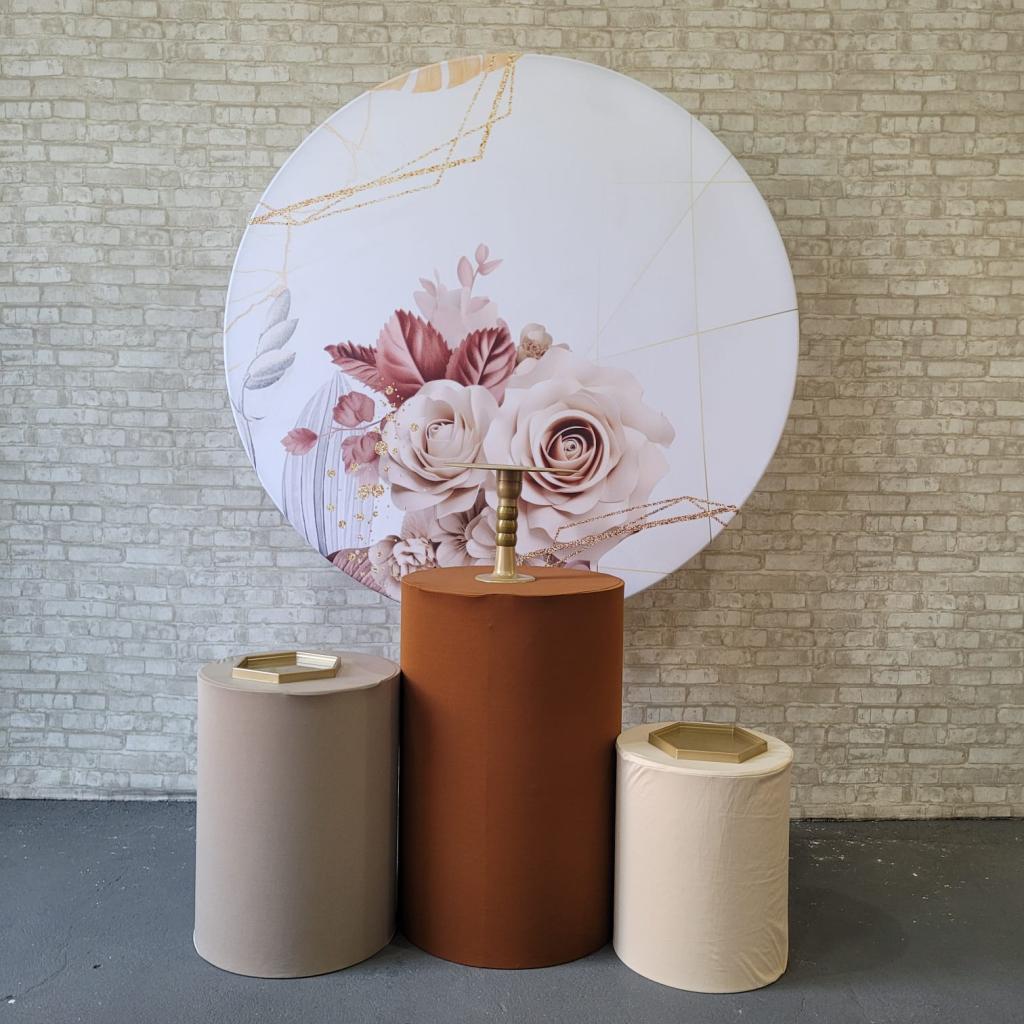 Alugue Tema Para Festa Decoração Flores Nude Tecido ( Modelo 1 ) - Tallentos Decorações 