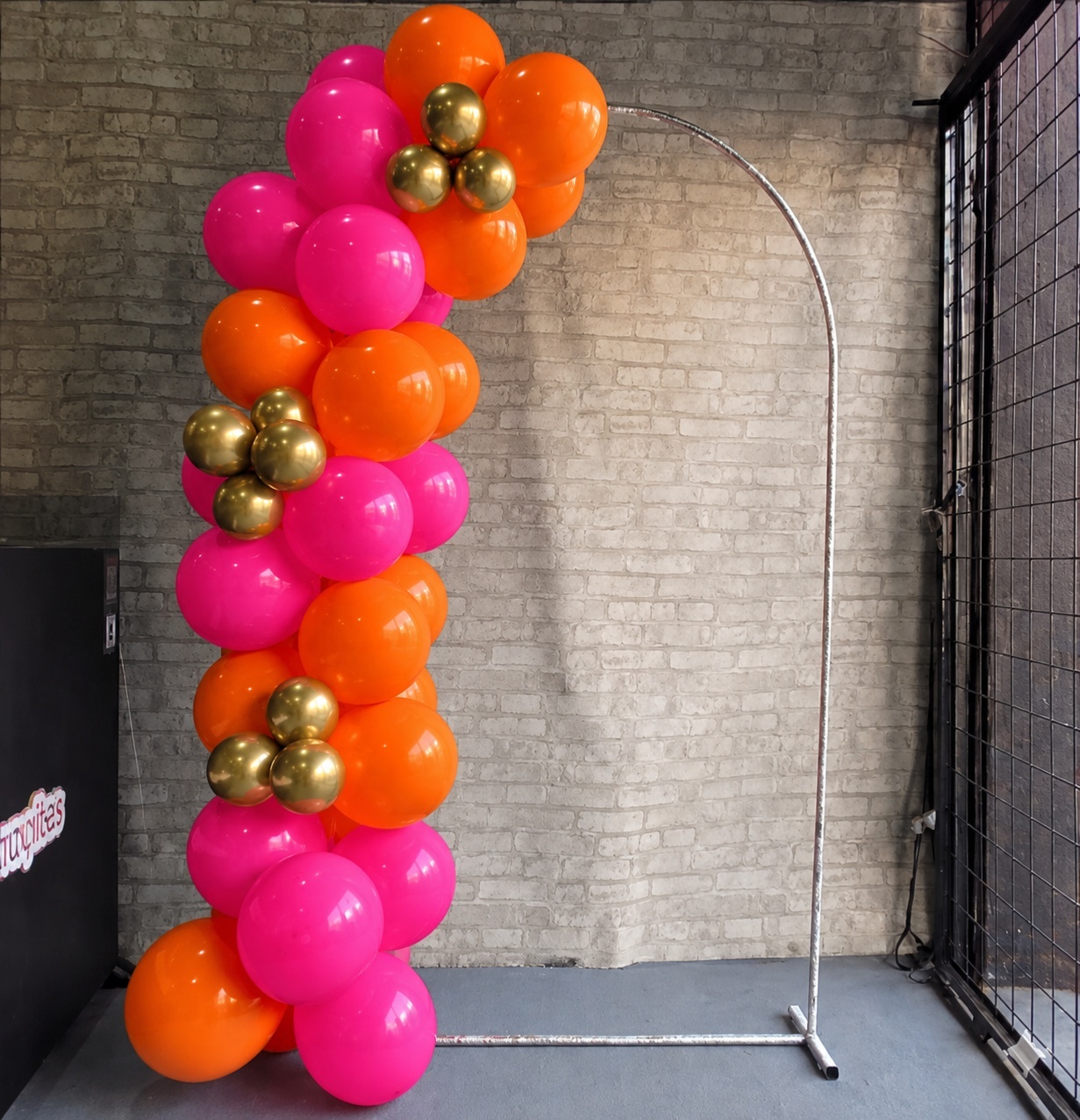 Compre Balão Para Festa Decoração 2 Metros Laranja E Rosa Pink - Tardezinha ( Cores Lisas ) - Tallentos Decorações 