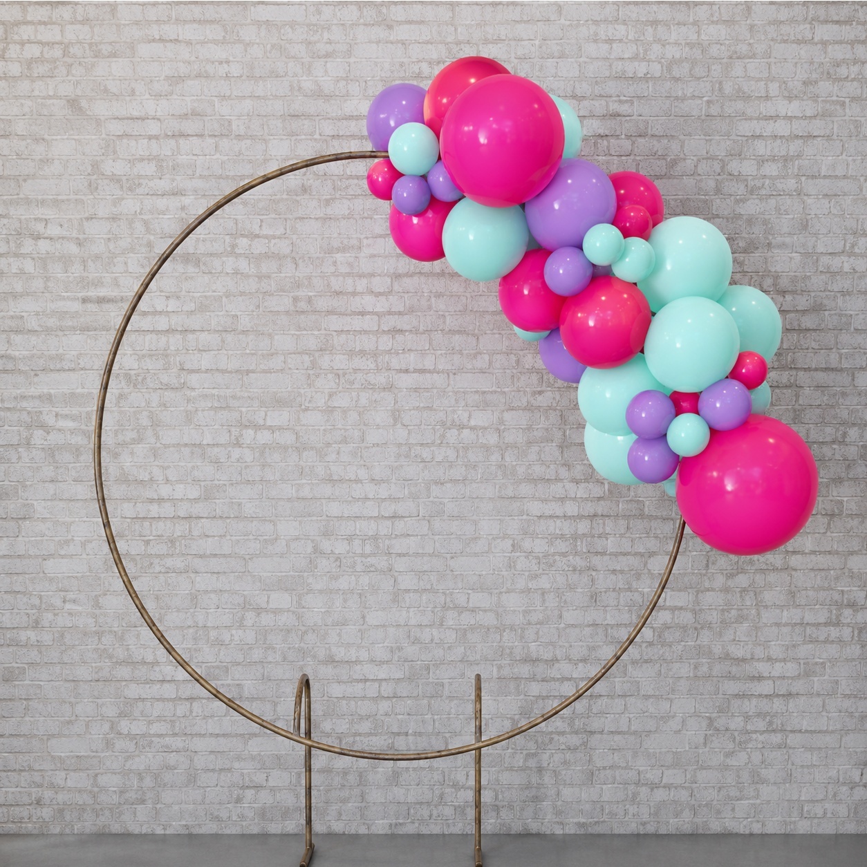 Compre Balão Para Festa Decoração 1 Metro - A Casa Mágica da Gabby ( Cores Lisas ) - Tallentos Decorações 