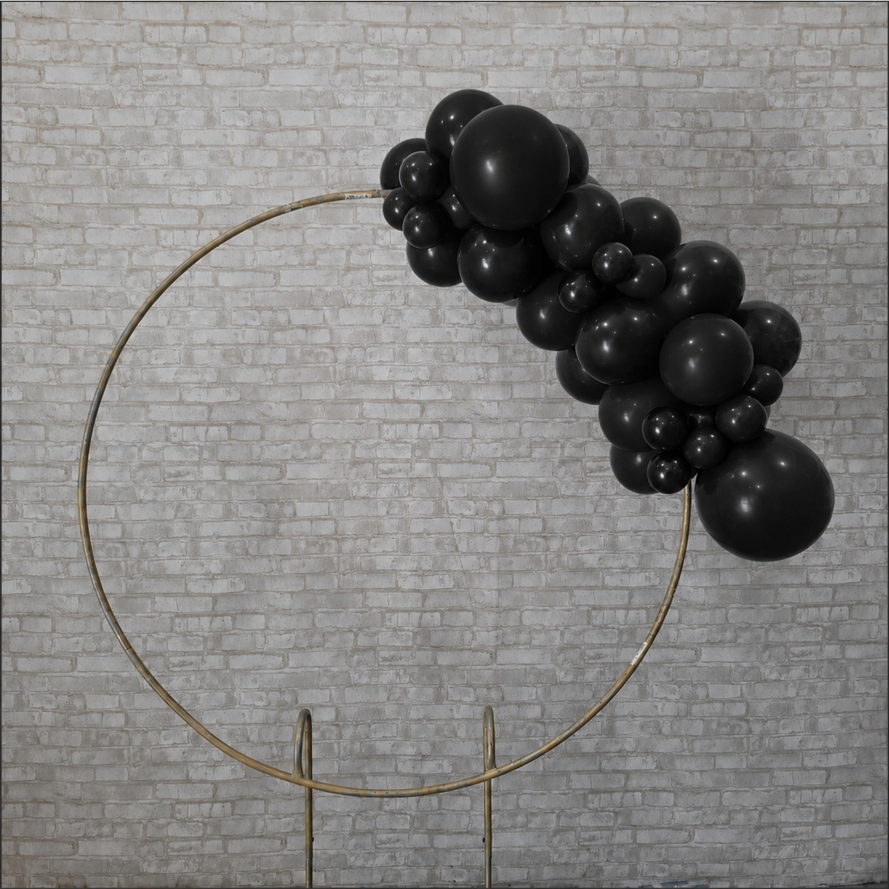 Compre Balão Para Festa Decoração 1 Metro Preto ( Cores Lisas ) - Tallentos Decorações 