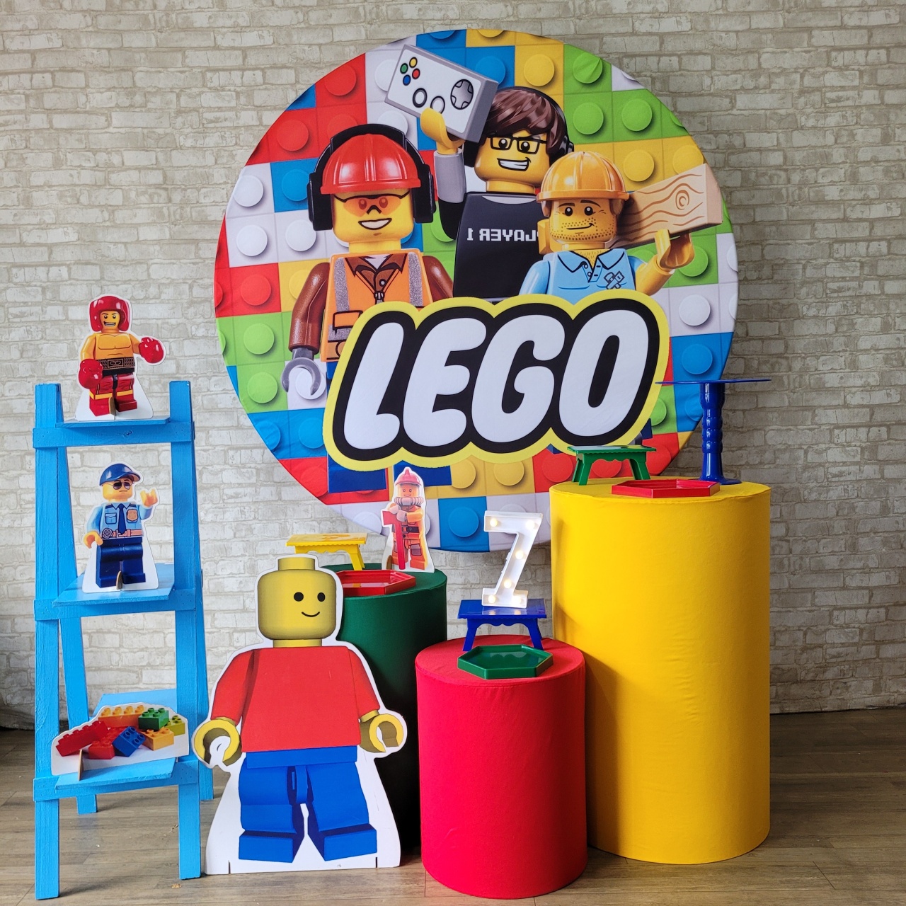 Alugue Tema Para Festa Decoração Lego Tecido ( Modelo 2 ) - Tallentos Decorações 