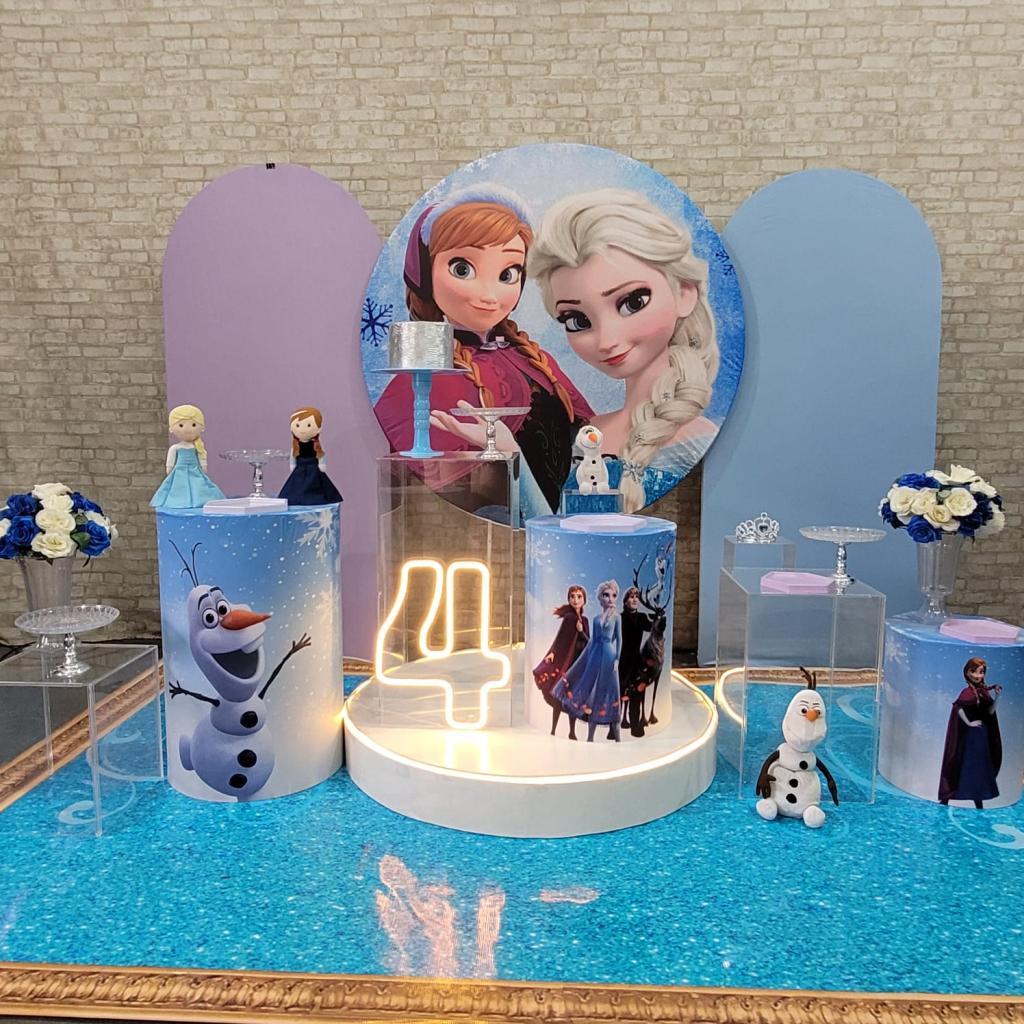 Alugue Tema Para Festa Decoração Frozen Tecido ( Modelo 9 ) - Tallentos Decorações 