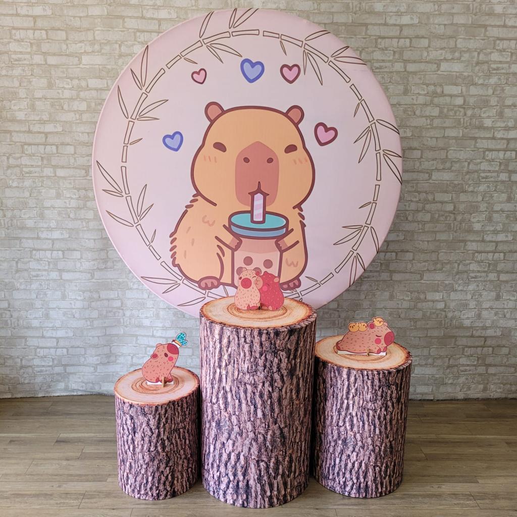 Alugue Tema Para Festa Decoração Capivara Tecido ( Modelo 1 ) - Tallentos Decorações 