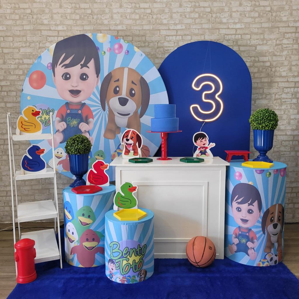 Alugue Tema Para Festa Decoração Bento E Totó Tecido ( Modelo 3 ) - Tallentos Decorações 