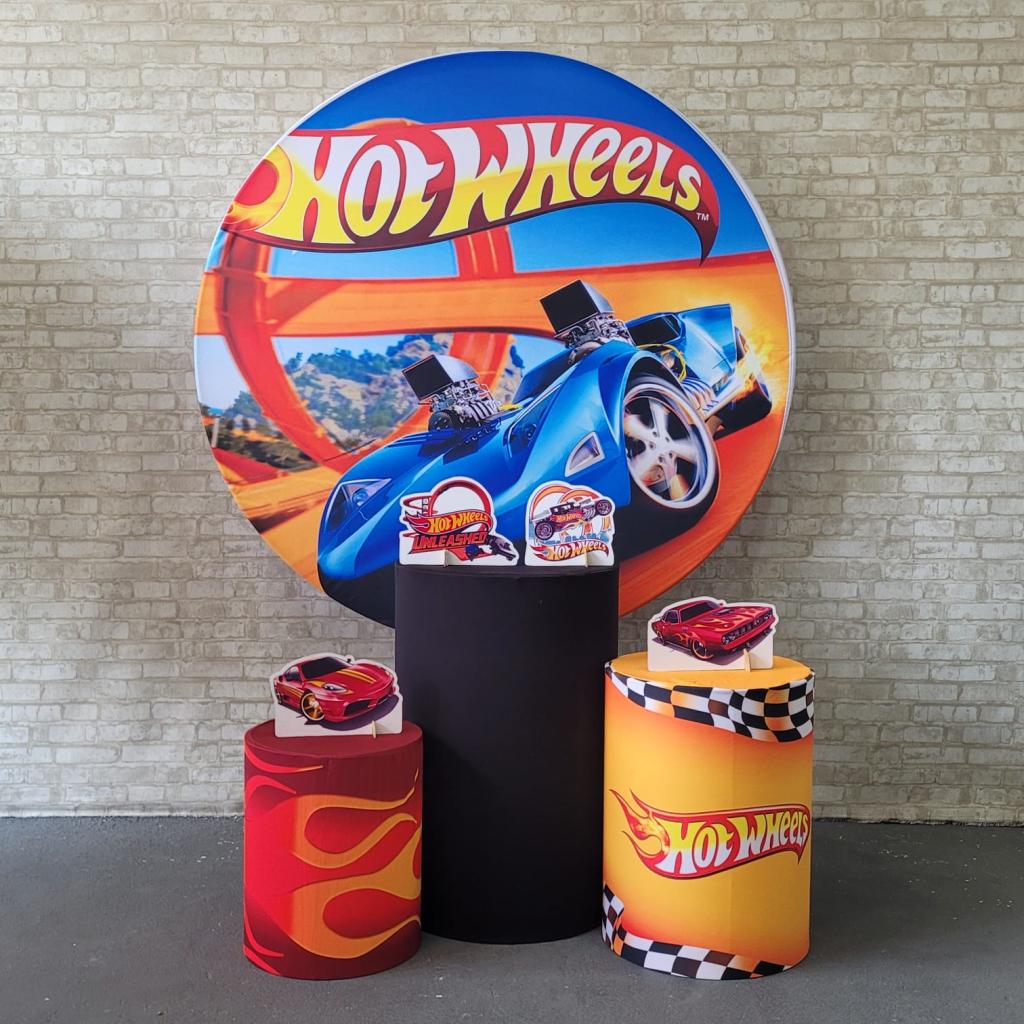 Alugue Tema Para Festa Decoração Hot Wheels Tecido ( Modelo 1 ) - Tallentos Decorações 