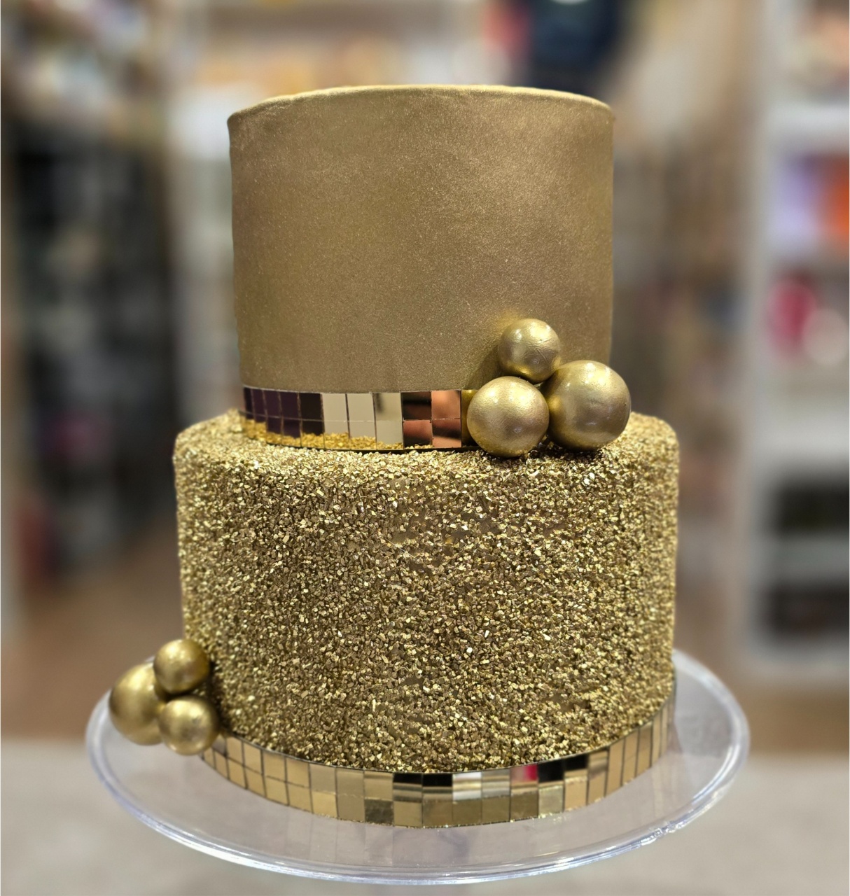 Alugue Bolo Fake Tema Dourado Luxo - Tallentos Decorações 