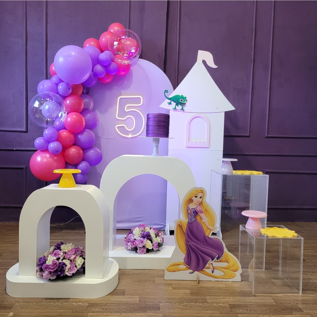 Alugue Tema Para Festa Decoração Enrolados Tecido ( Modelo 3 ) - Tallentos Decorações 