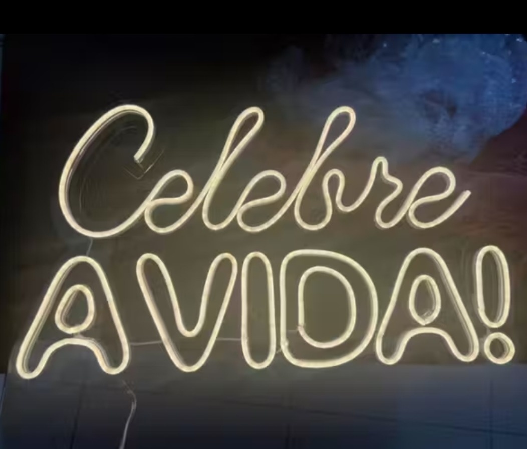 Led Celebre A Vida - Festeiras Santa Maria  