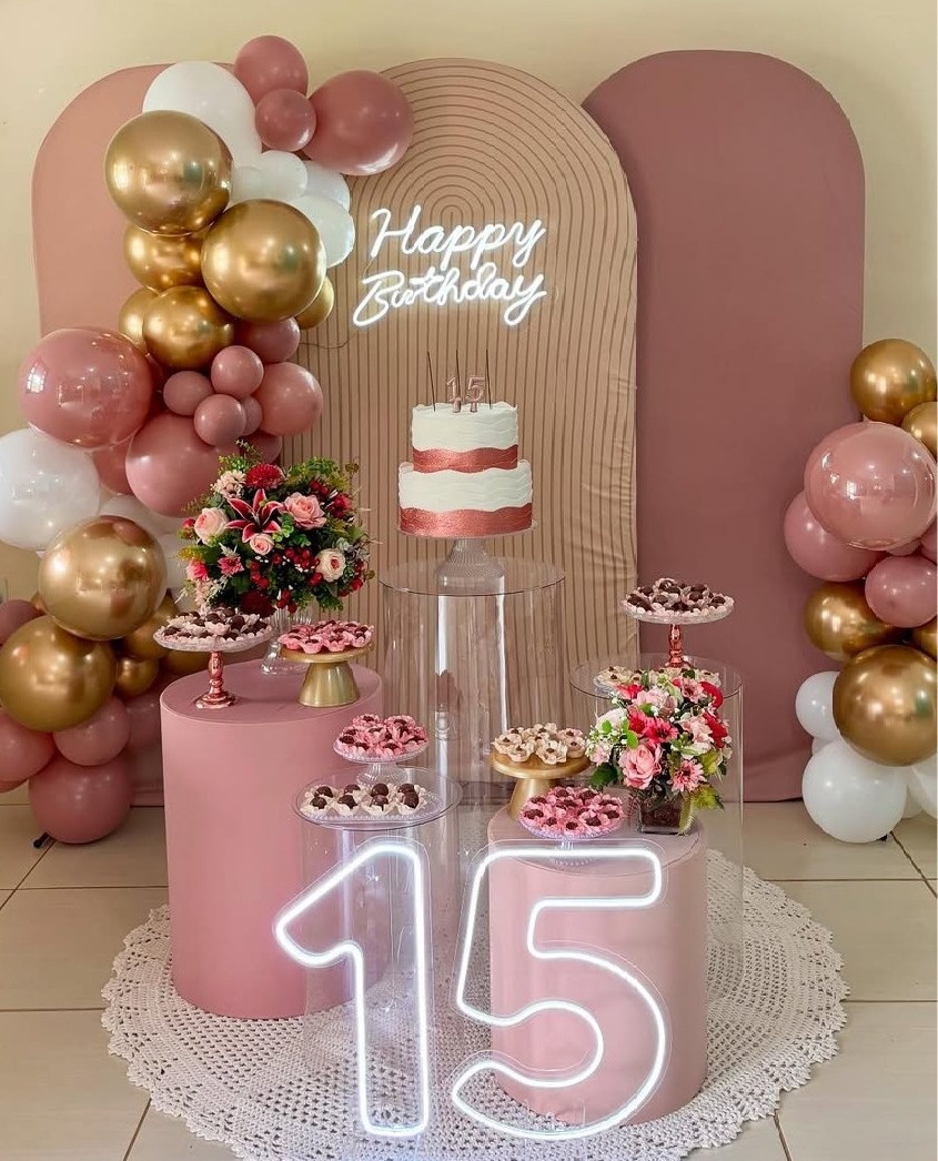 Kit Luxo Tulipa - Festeiras Santa Maria  