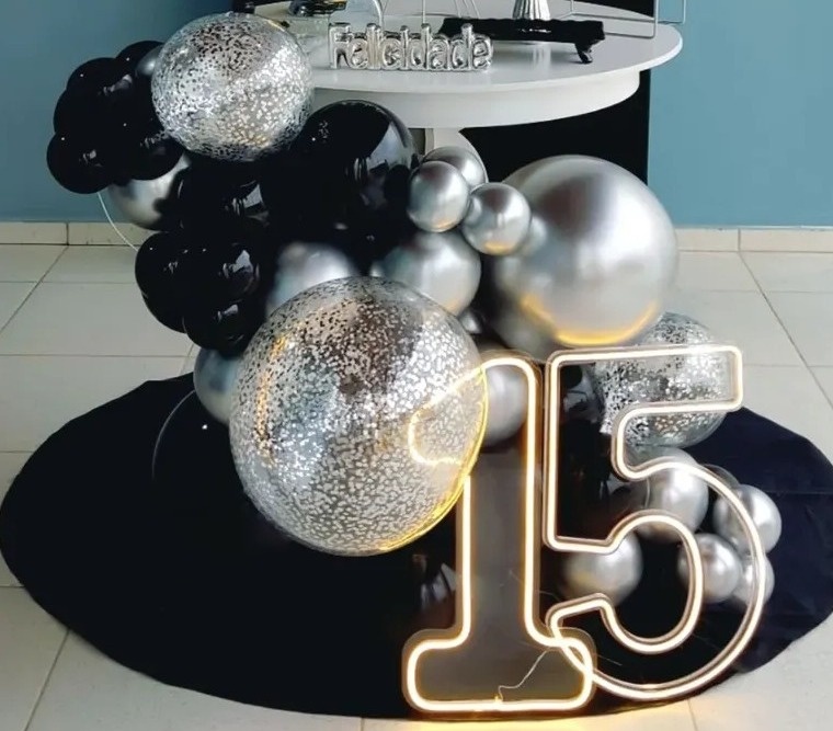 Arco de Balões Especial 1M - Festeiras Santa Maria  