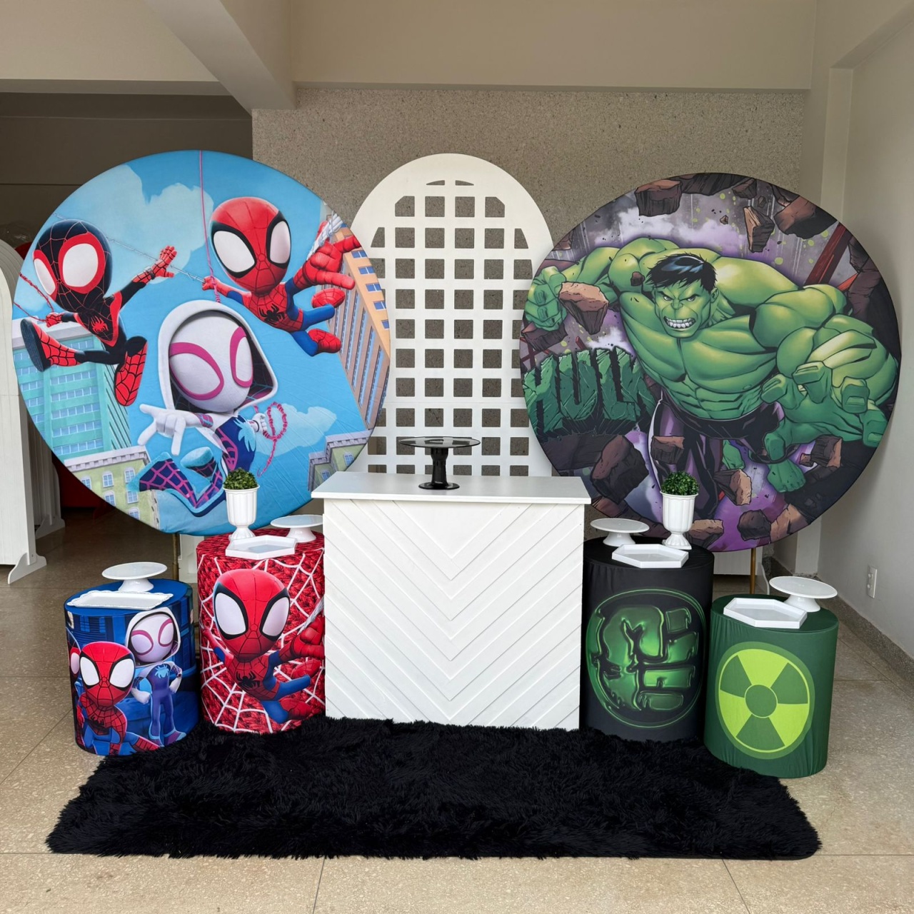 Homem Aranha Spadei + Hulk - Jk festas