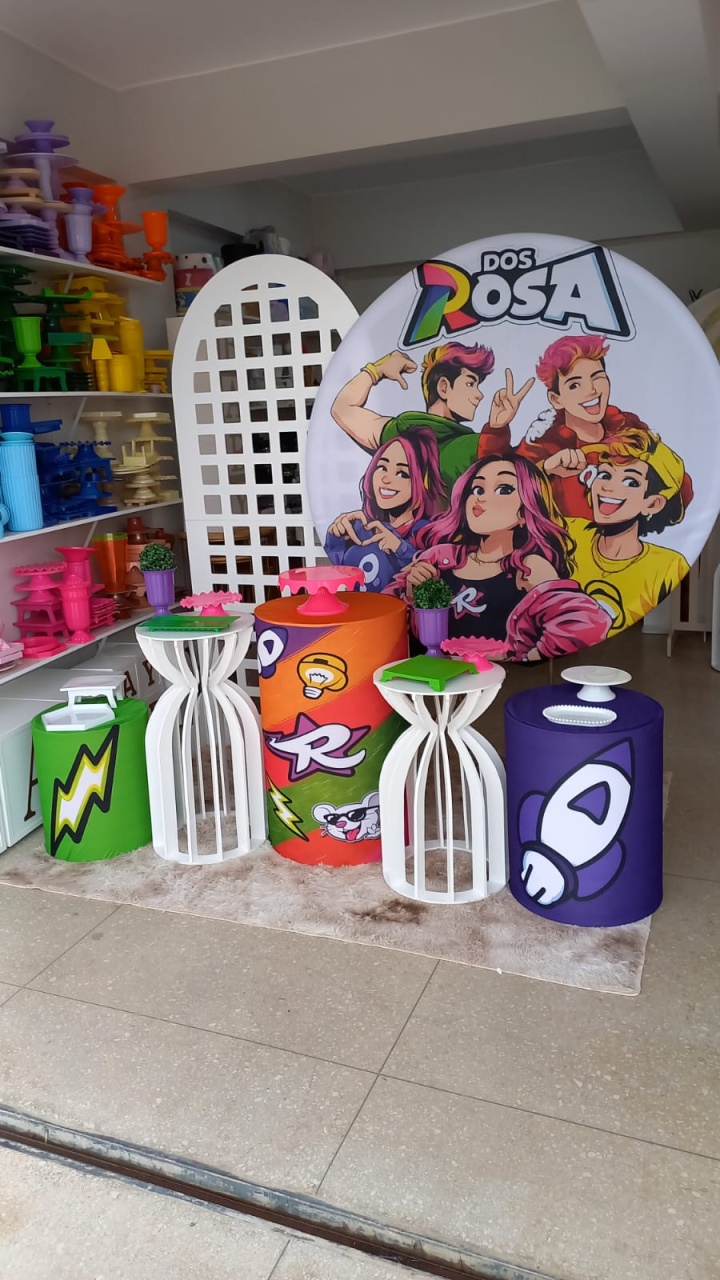 Kit Grupo dos Rosas / Emily Vick 3 - Jk festas