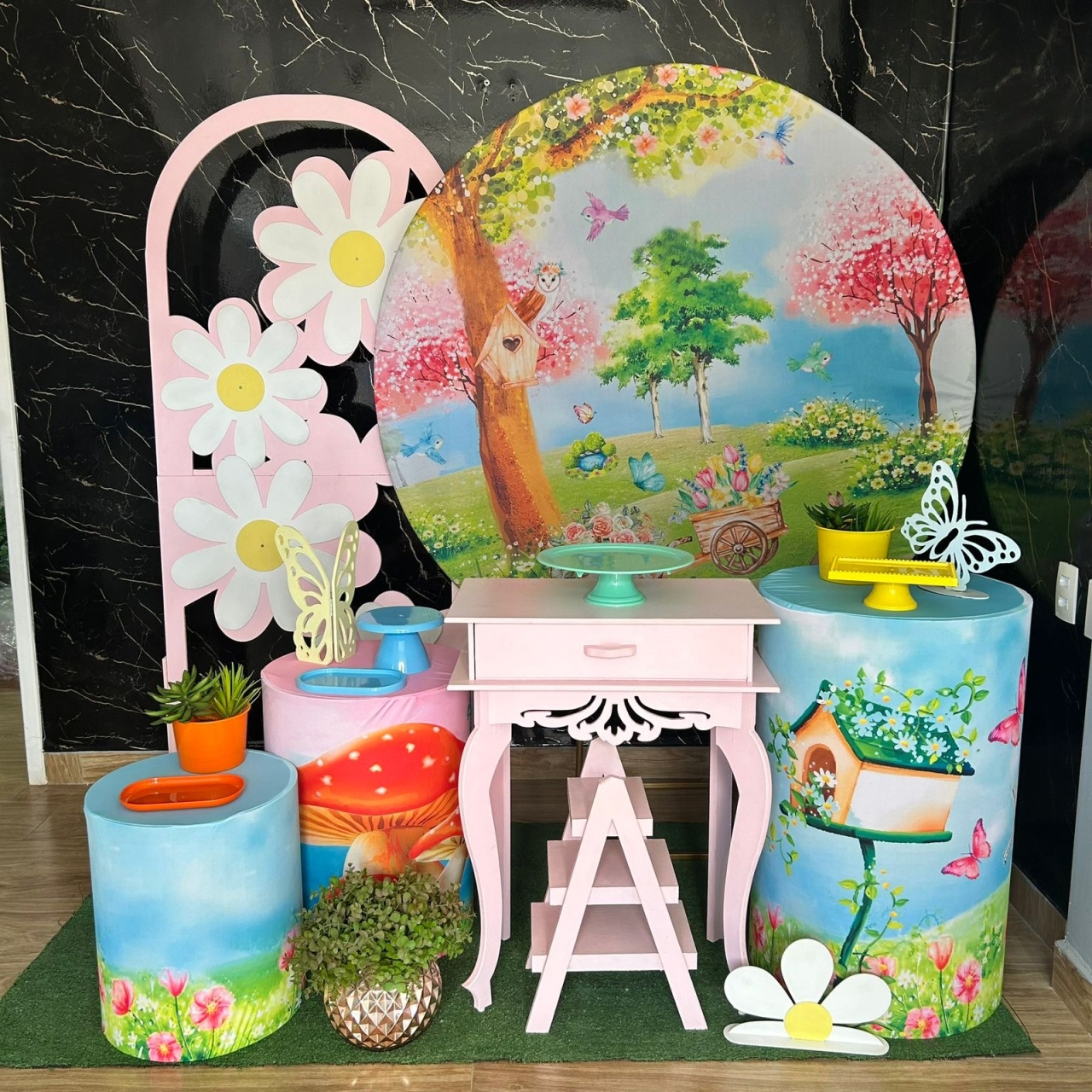 Kit Jardim (Diamante + Escadinha Rosa) - Jk festas