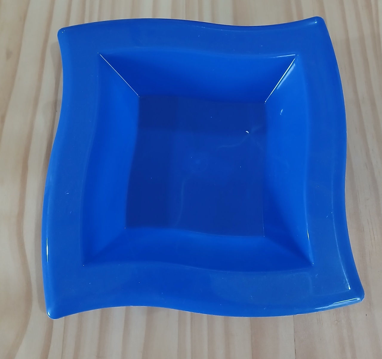 Prato Plástico Quadrado Azul  - BEMDEFESTA
