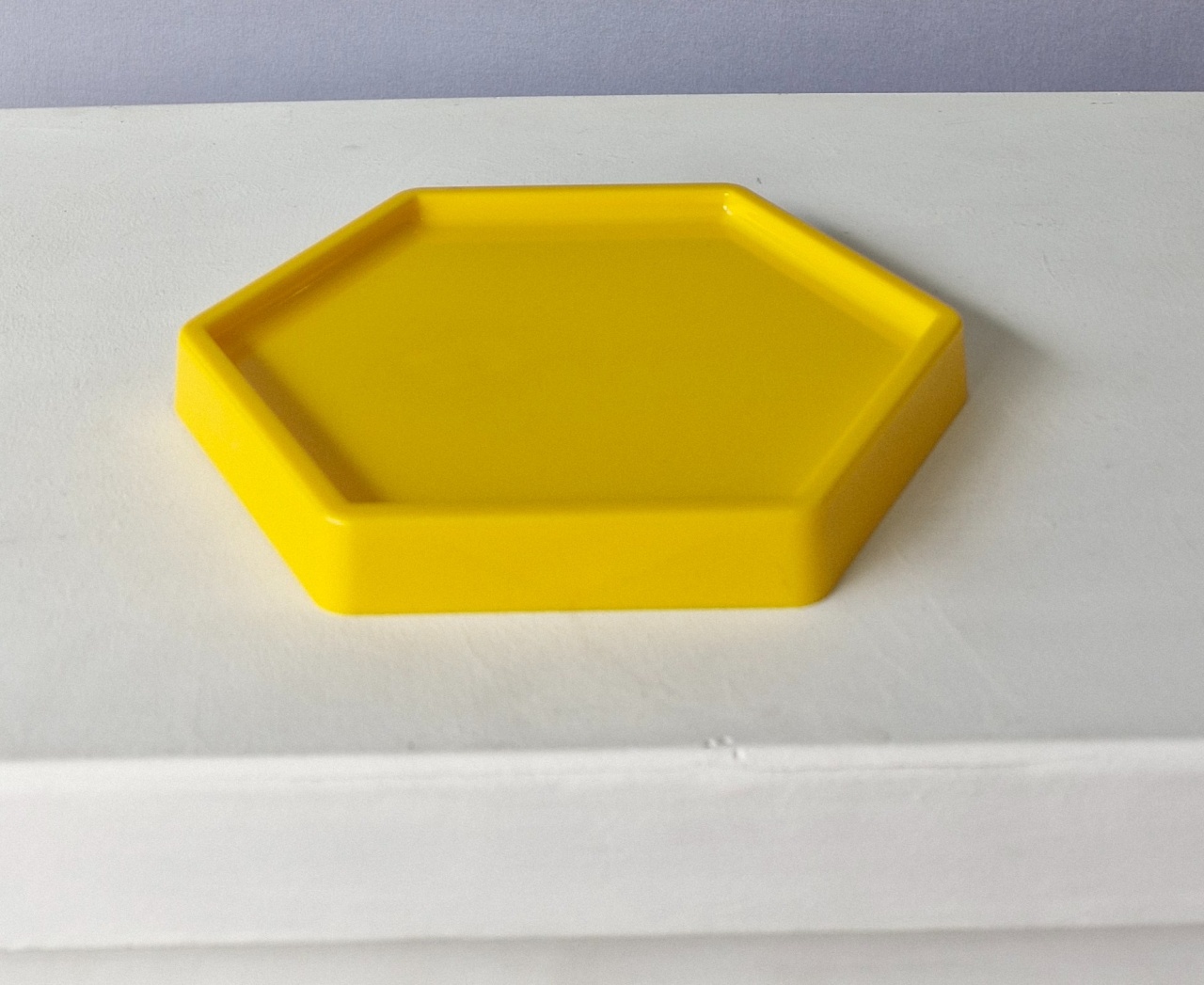 Prato Plástico Amarelo P - BEMDEFESTA