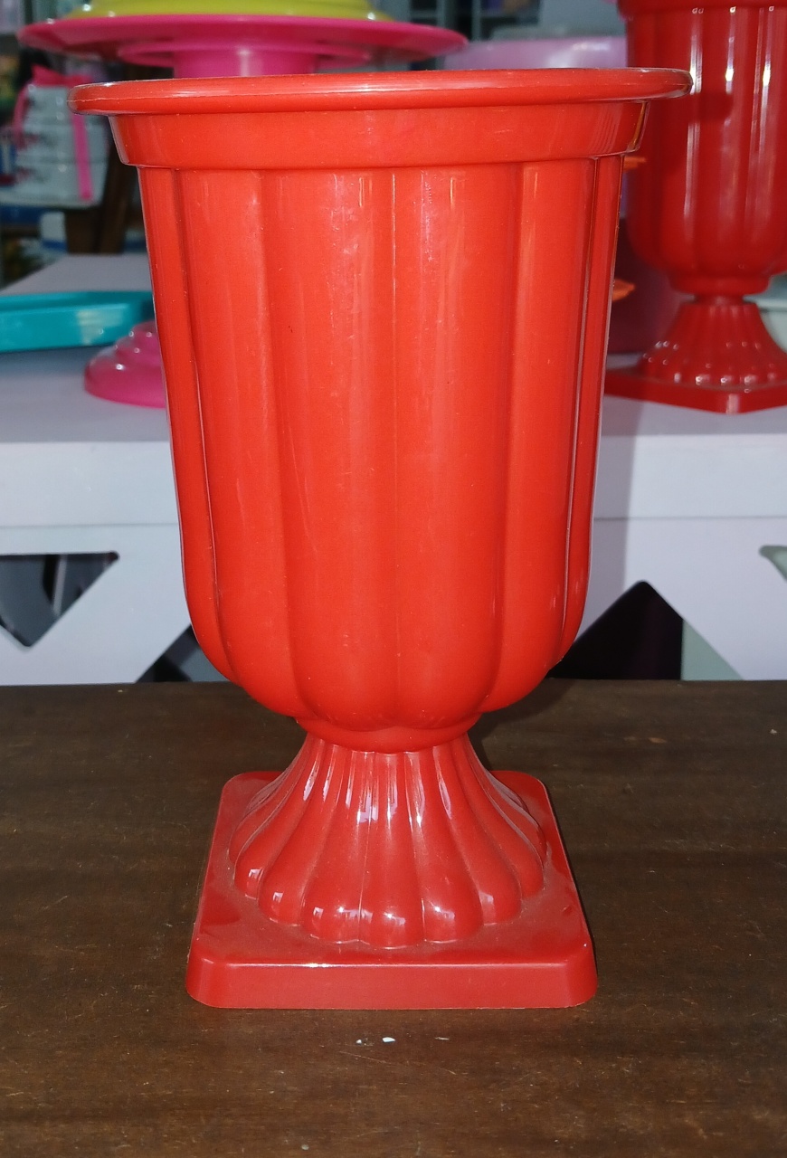 Vaso Plastico Vermelho M 2 - BEMDEFESTA