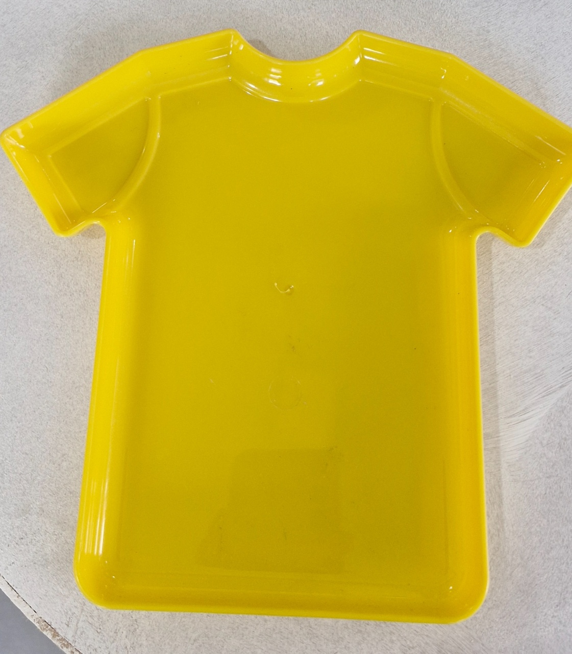 Prato Camisa Amarela - BEMDEFESTA
