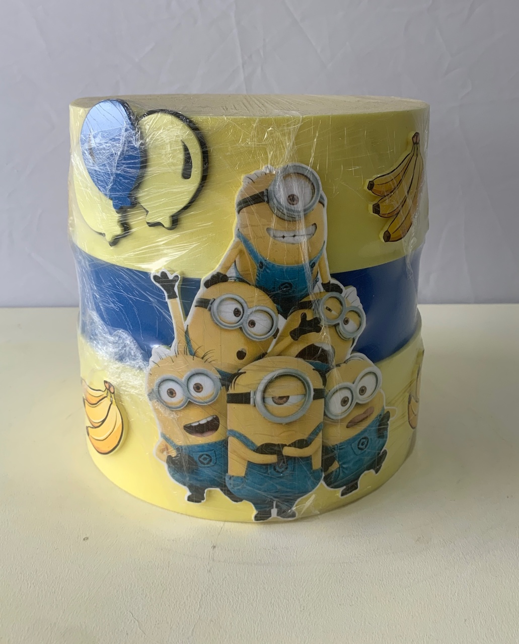 Bolo Fake Minions  - BEMDEFESTA