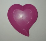 Prato Plástico Coração Rosa - imagem 1