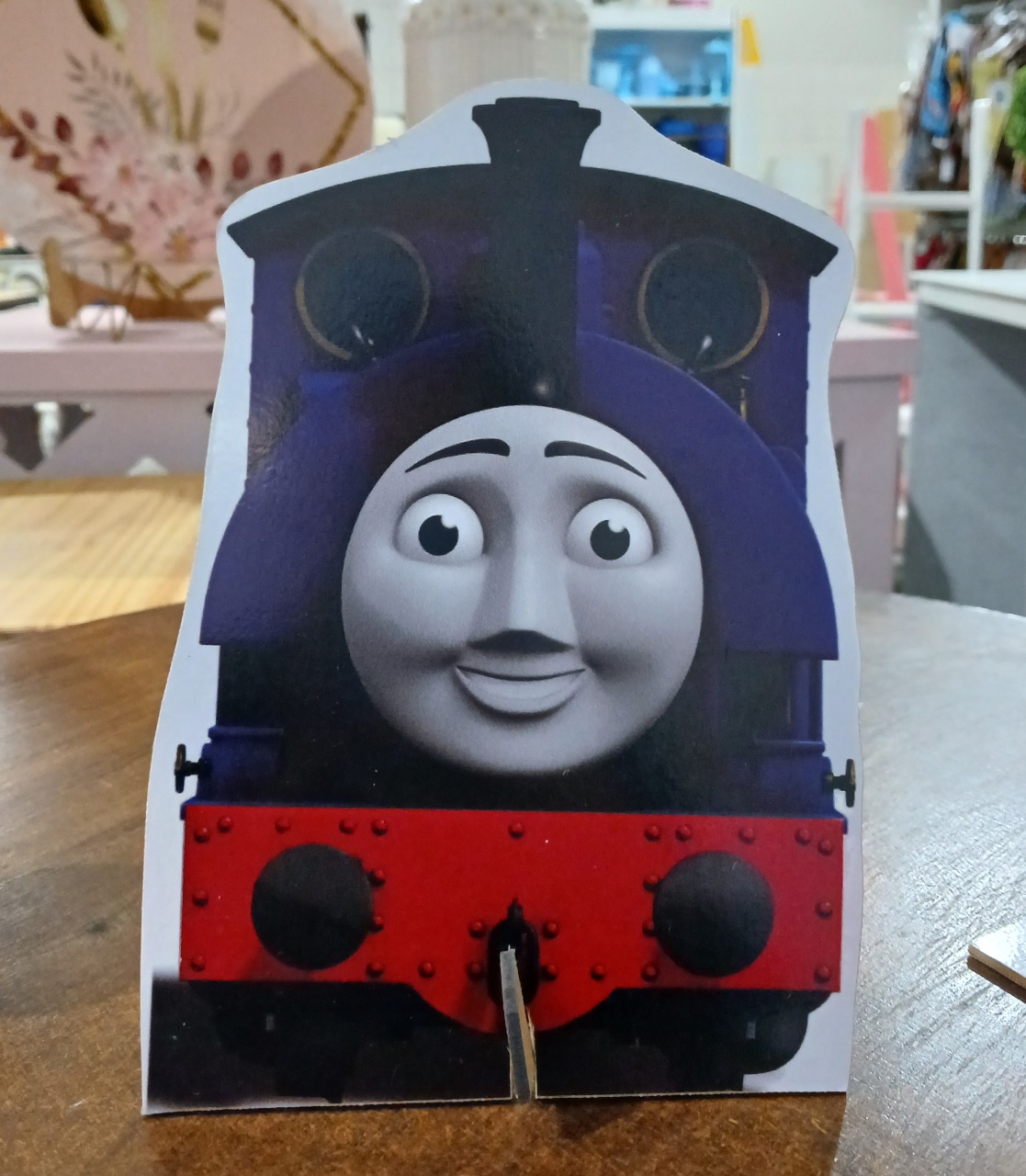 Display Mesa Tom O Trem (3) - BEMDEFESTA