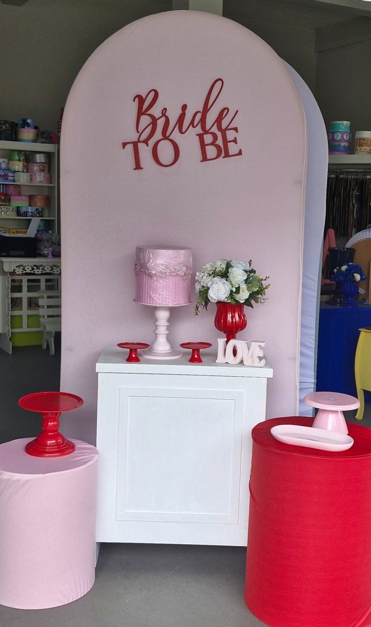 Bride To Be Com.mesa Boiseri - BEMDEFESTA