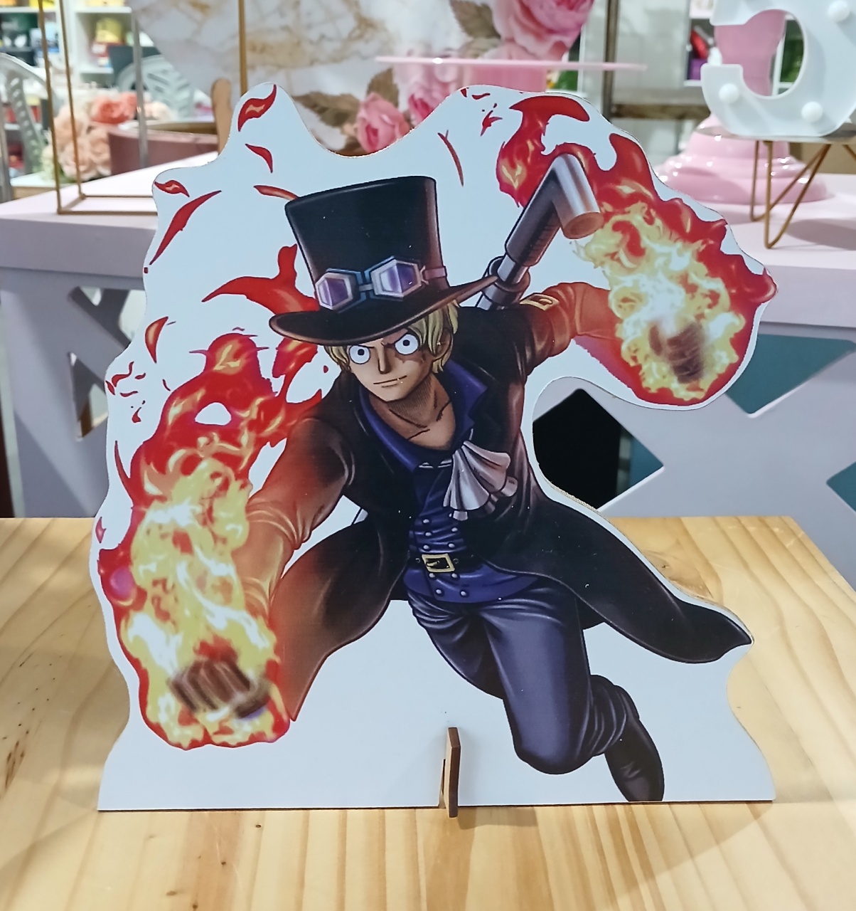 Display Mesa One Piece - BEMDEFESTA