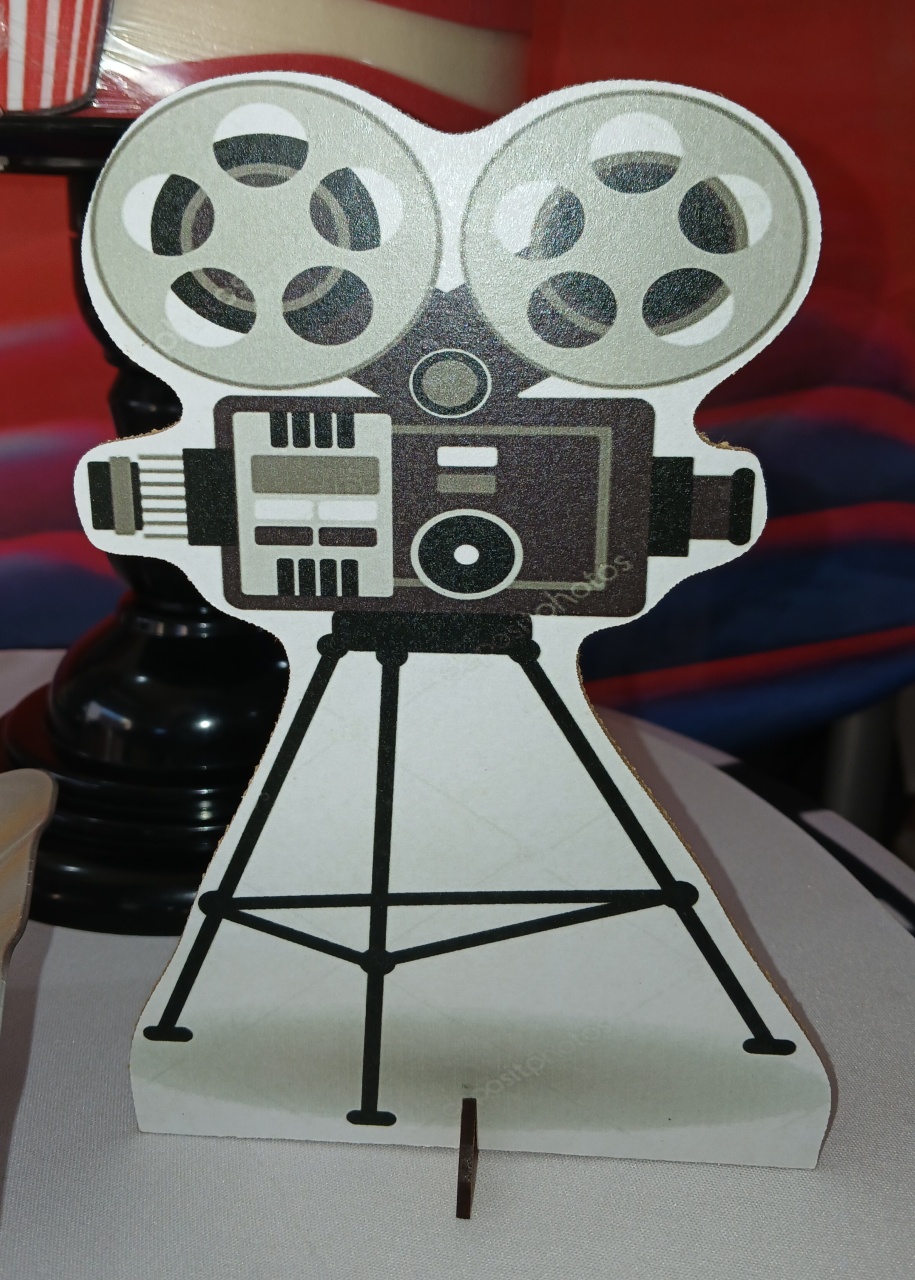 Display Mesa Cinema 8 - BEMDEFESTA
