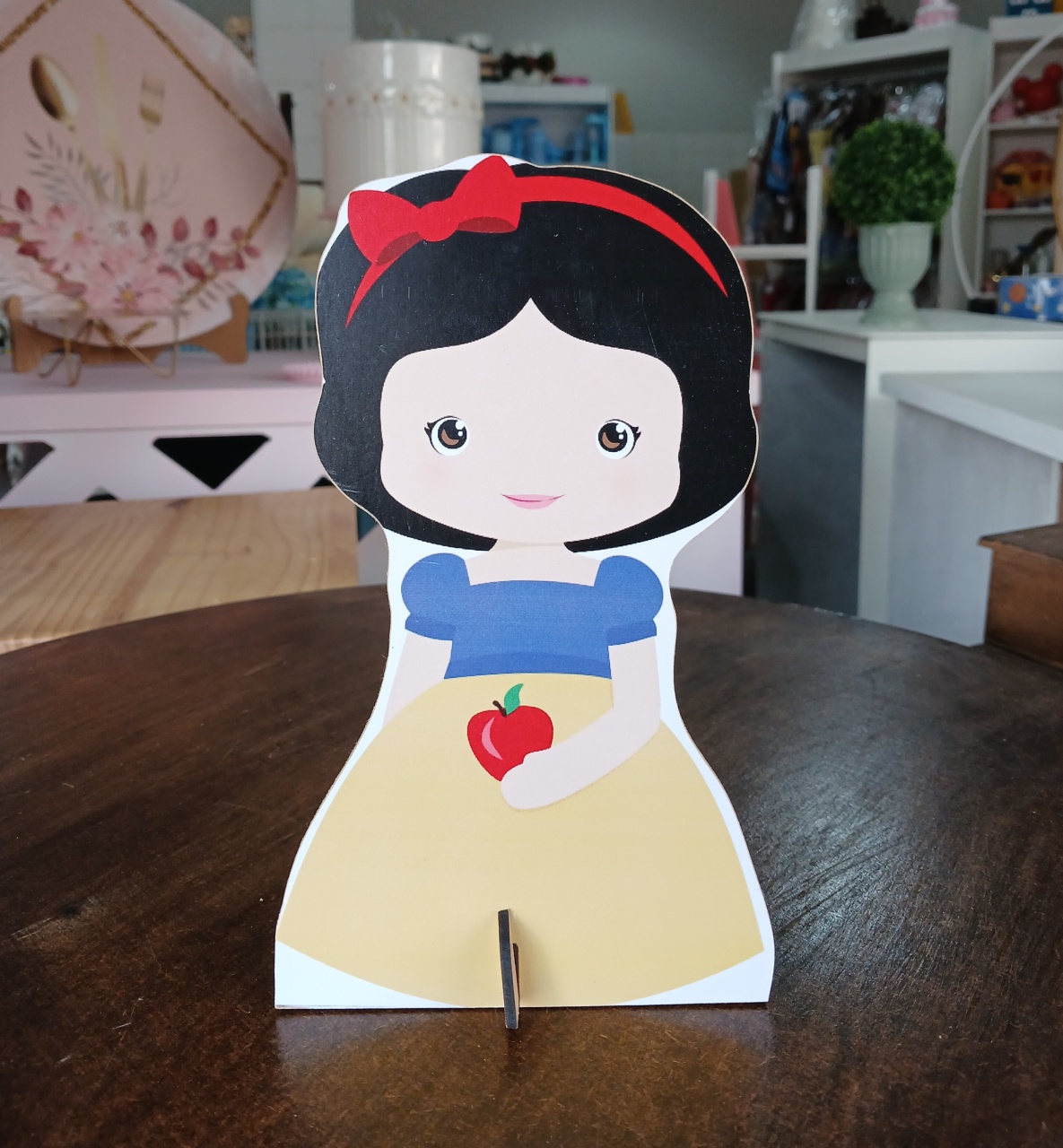 Display Mesa Branca de Neve (5) - BEMDEFESTA