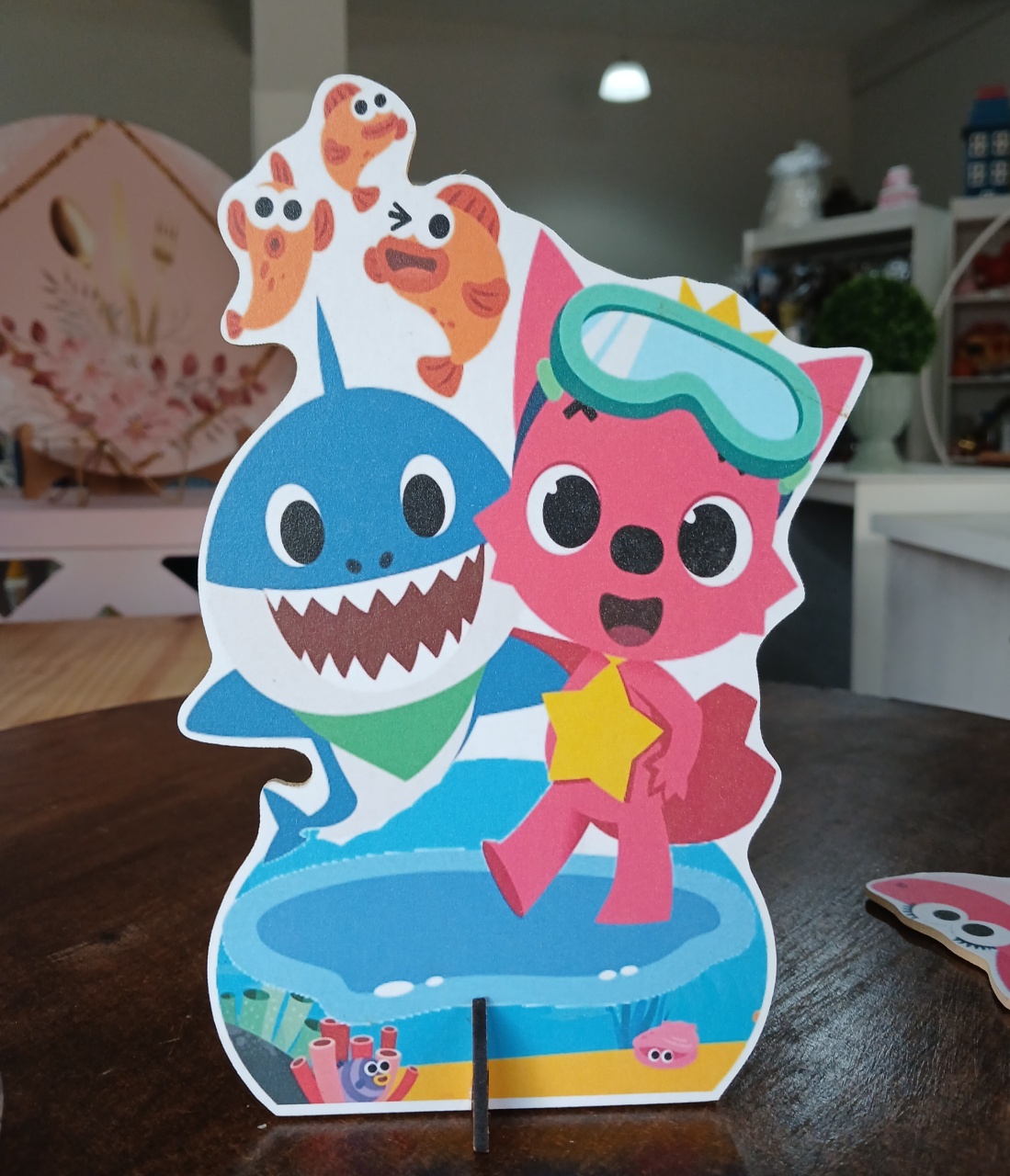 Display Mesa Baby Shark (3) - BEMDEFESTA