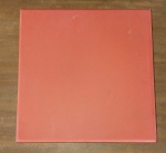 Banquinho Mesa Vermelho de Madeira - imagem 2