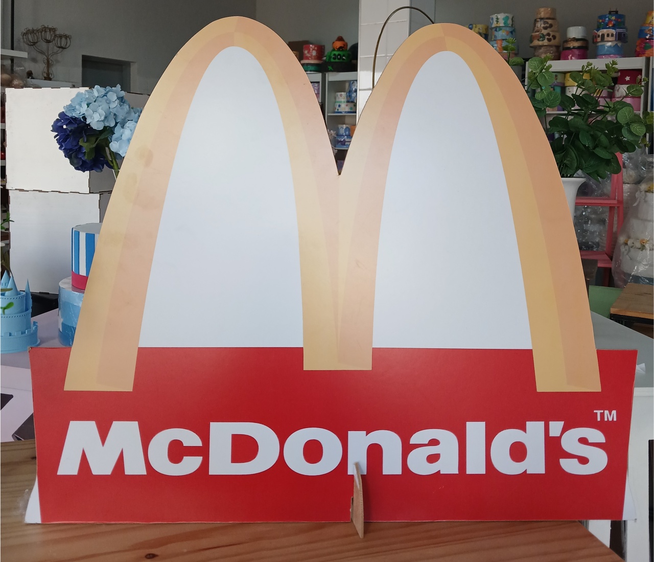Display Chão Mcdonald's - BEMDEFESTA