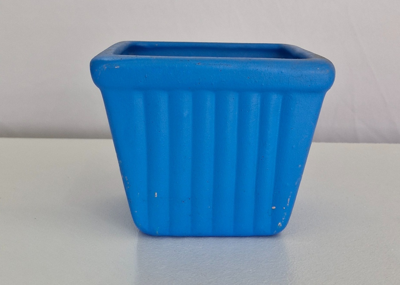 Vaso Cerâmico Azul  - BEMDEFESTA