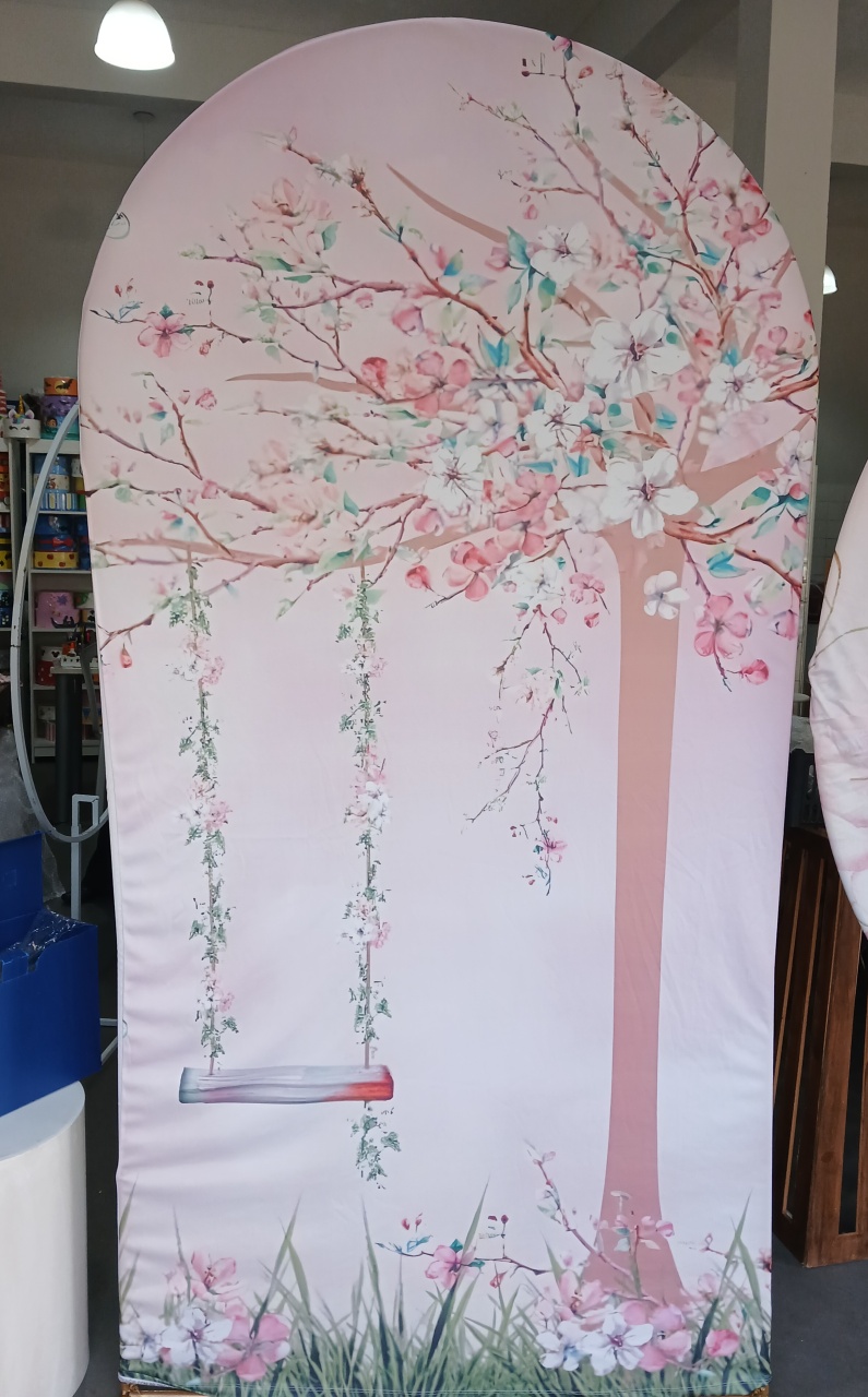 Painel Romano Rosa Florido Com Balanço 2X1 - BEMDEFESTA