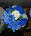 Arranjo Flores Brancas E Azuis Medio - imagem 2