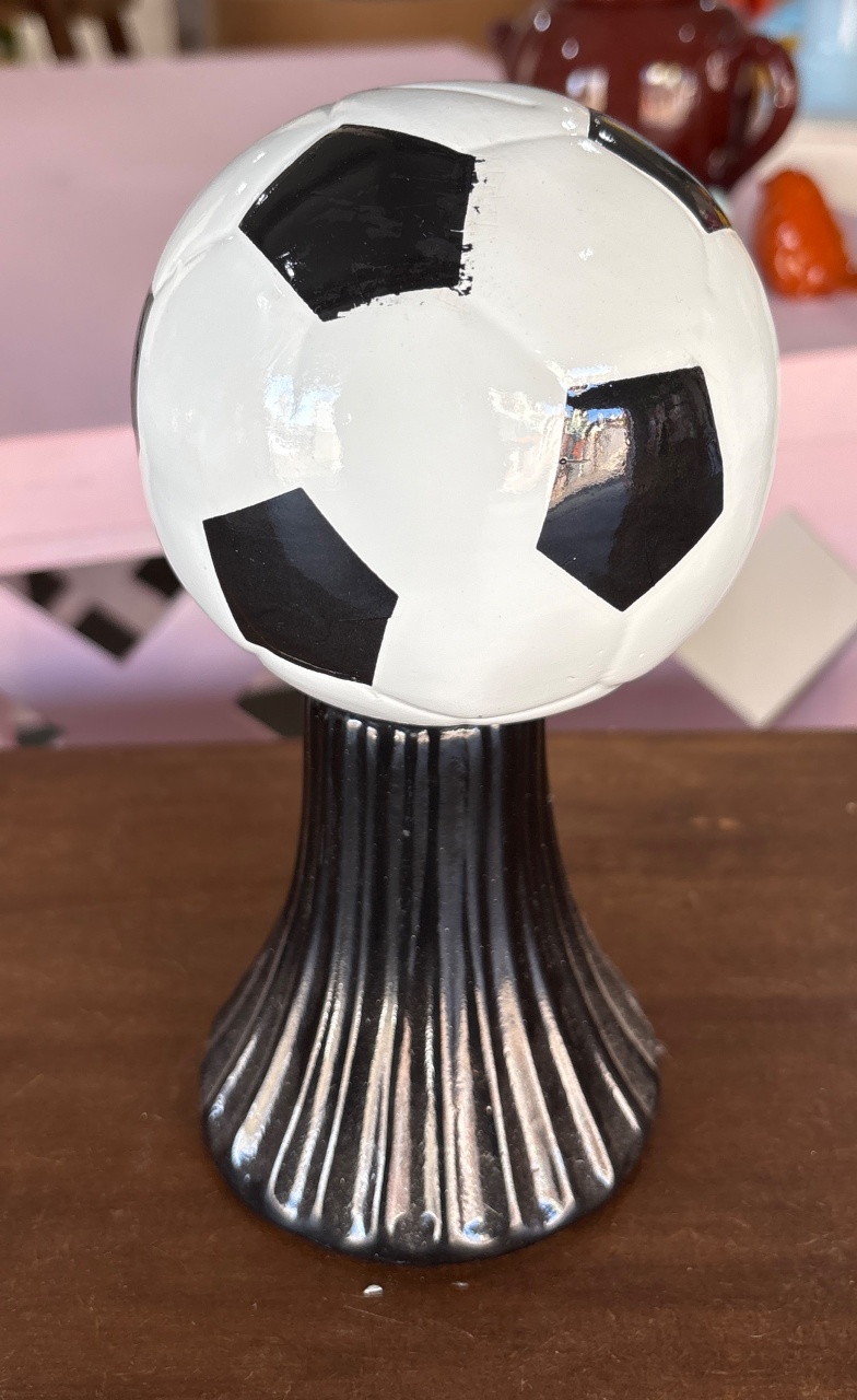 Bola de Futebol de Cerâmica Preta E Branca - BEMDEFESTA